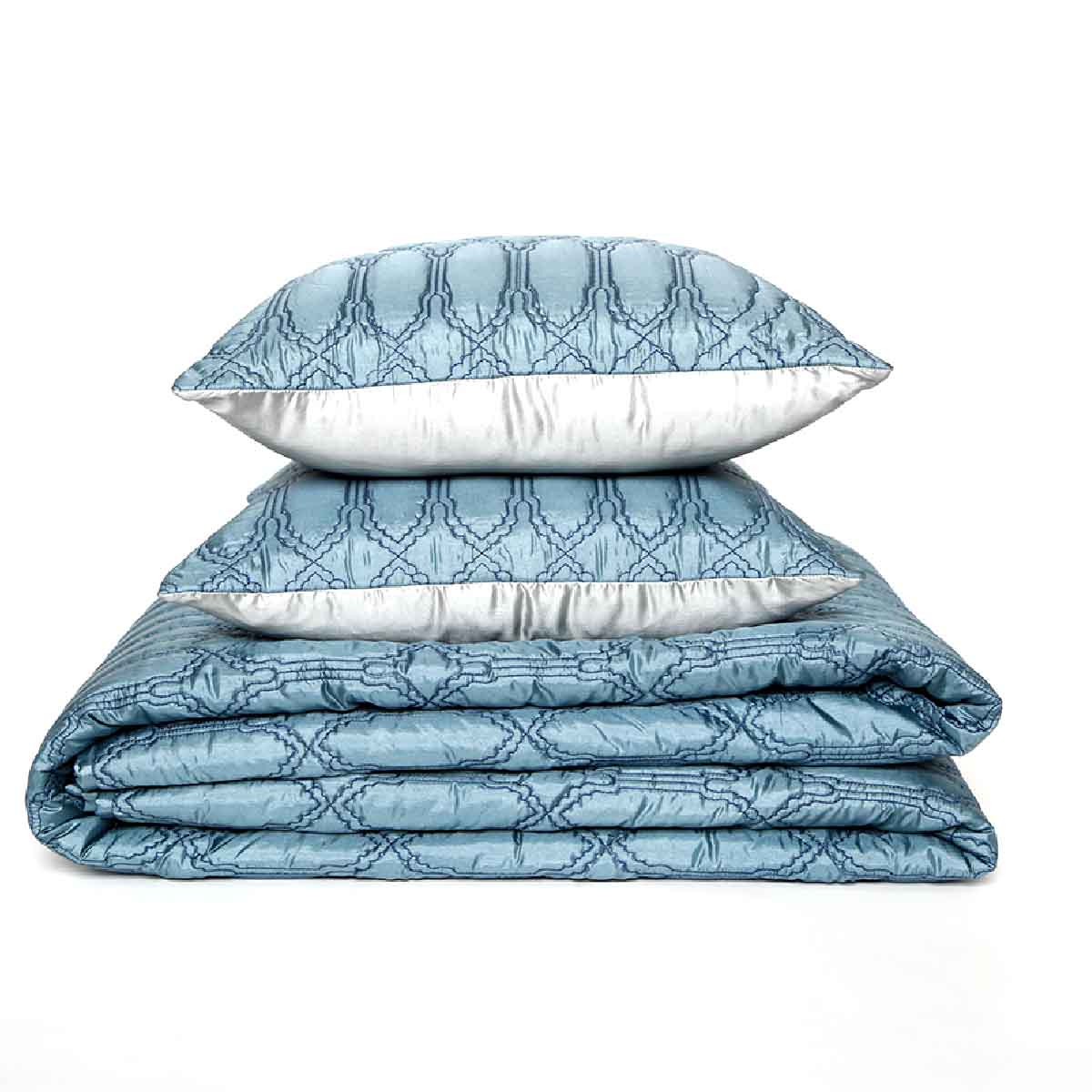Kinar Quilt With Cushion Covers Set