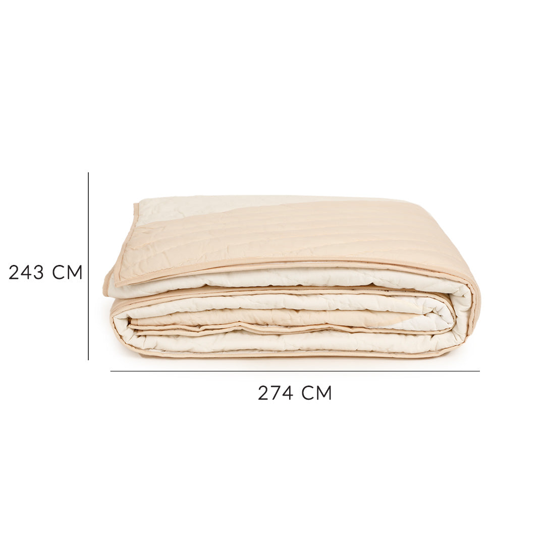Jester Off-White Quilt With Sham Set