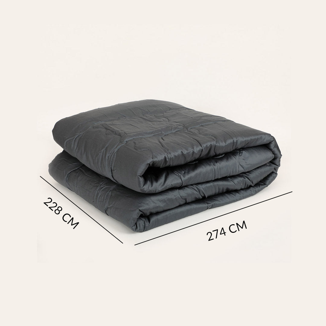 Jennat Quilted Reversible Comforter