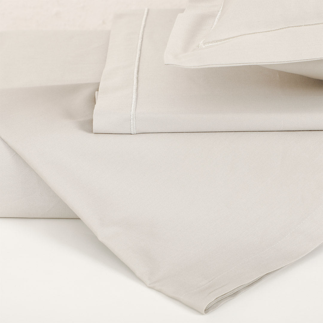 Arlo Embroided Cotton Bedsheet Set
