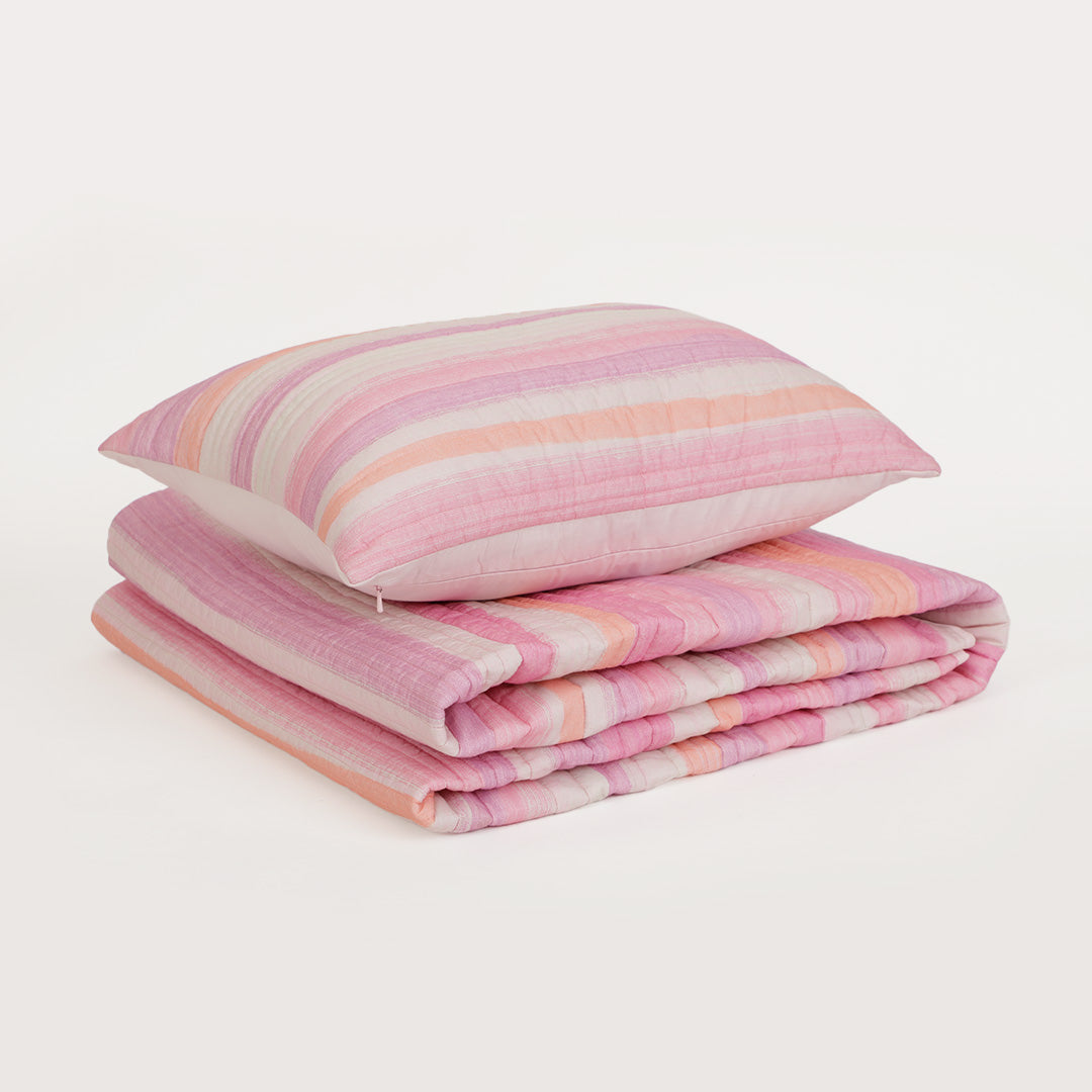 Pinkrush Quilt and Pillow Cover Set