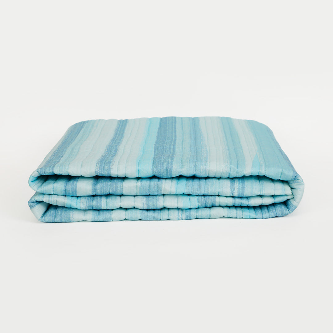 Blustroke Quilt and Pillow Cover Set