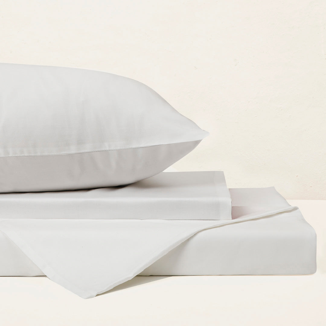 Evie White King Size Bed Sheet with 2 Pillow Covers