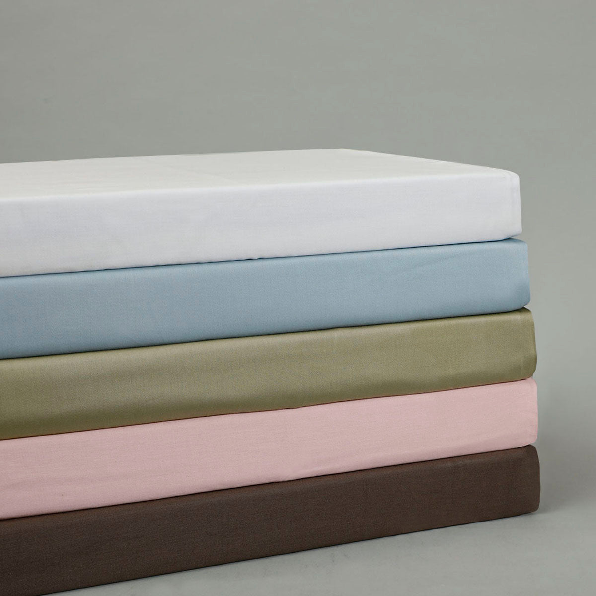 Mage Gray King Size Bed Sheet with 2 Pillow Covers