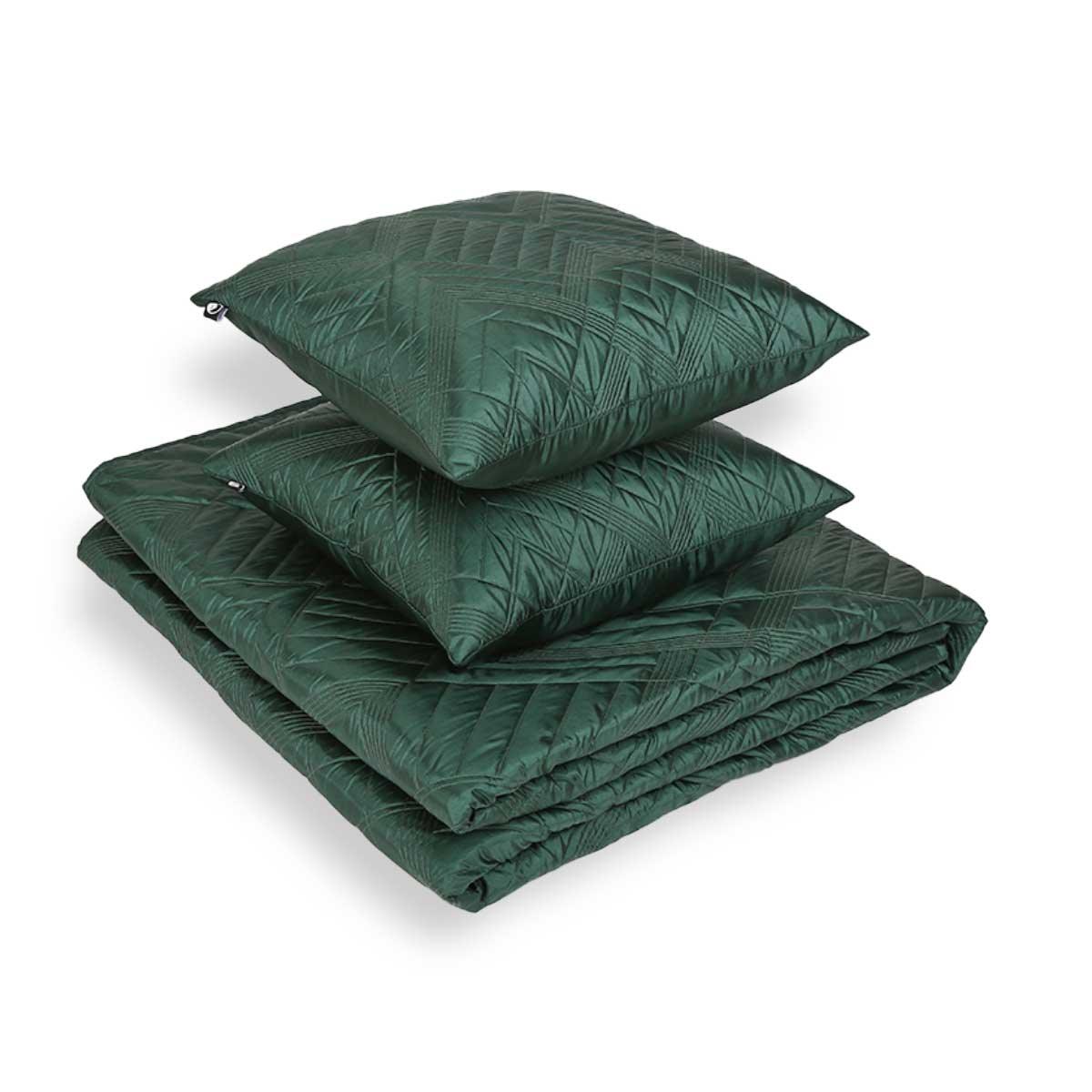 Riviera Geometric Quilt with Cushion Covers Set