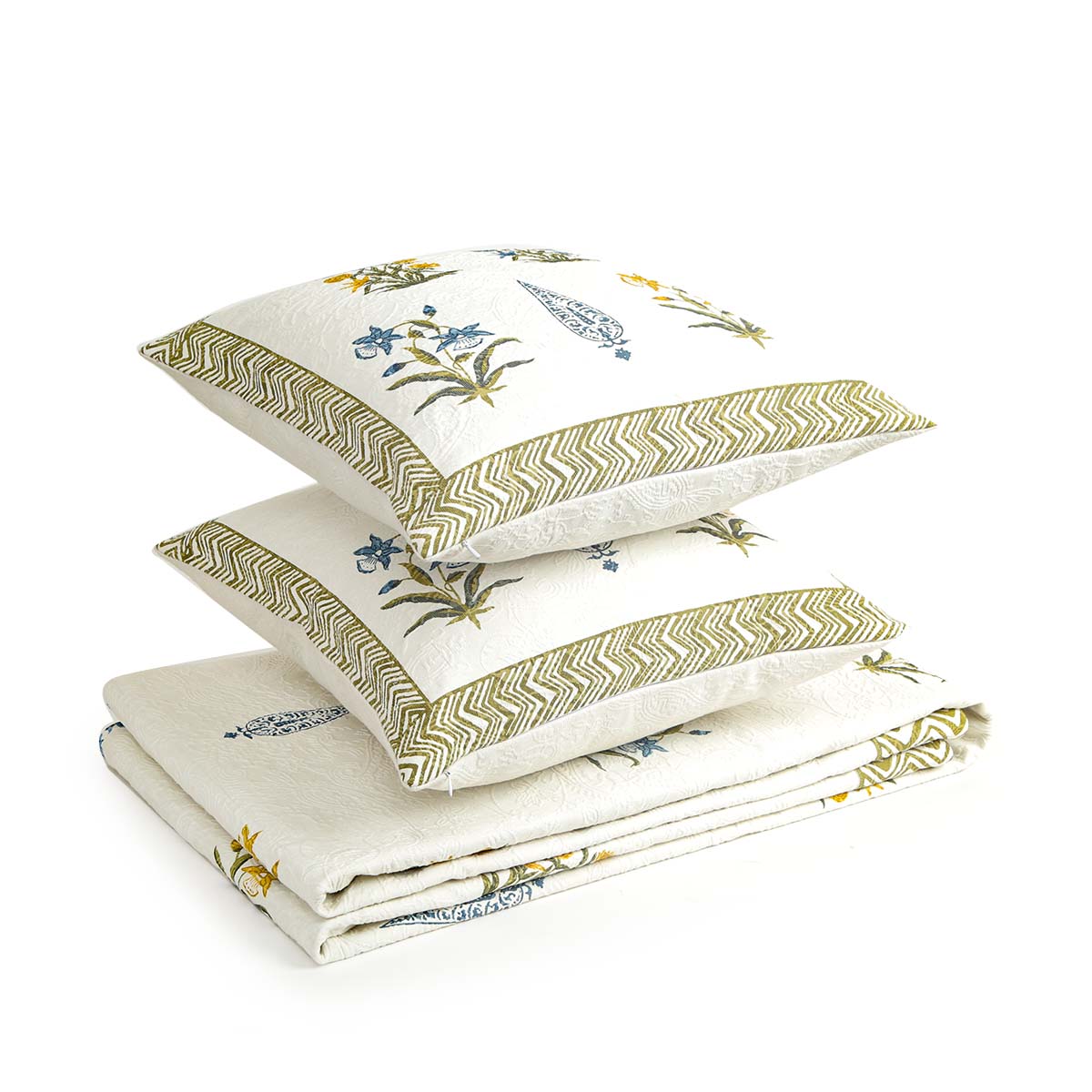 Elm Bedspread With 2 Cushion Covers